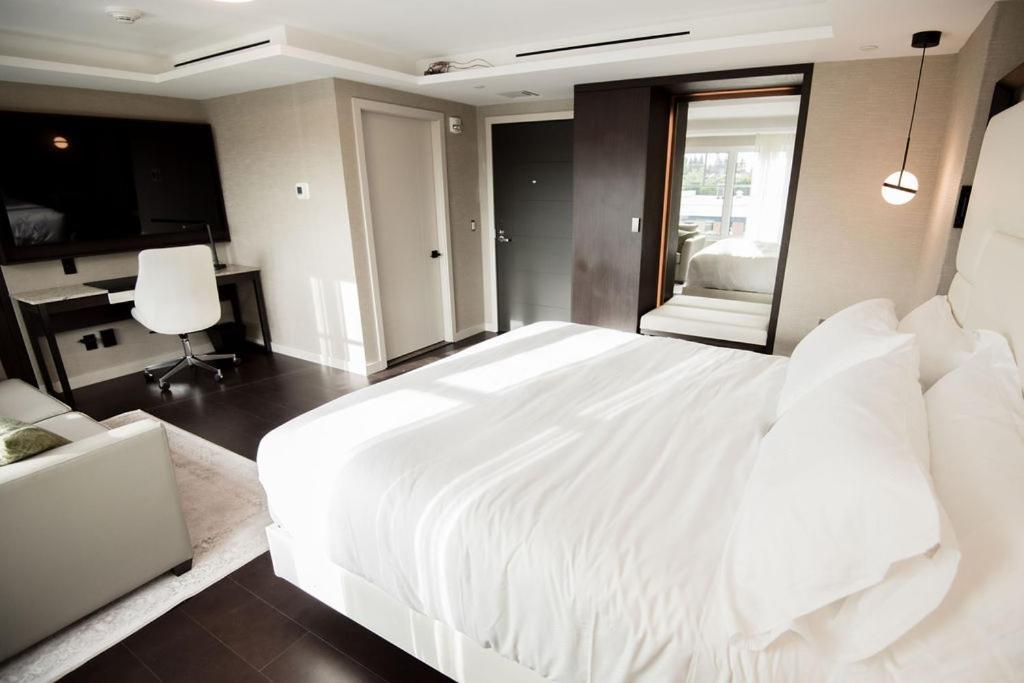 The Reid Hotel Vanderhoof Exteriér fotografie